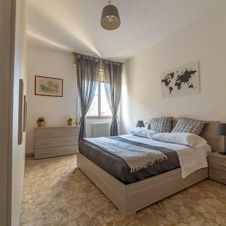 Bologna Fiera Fani Apartment Exteriör bild
