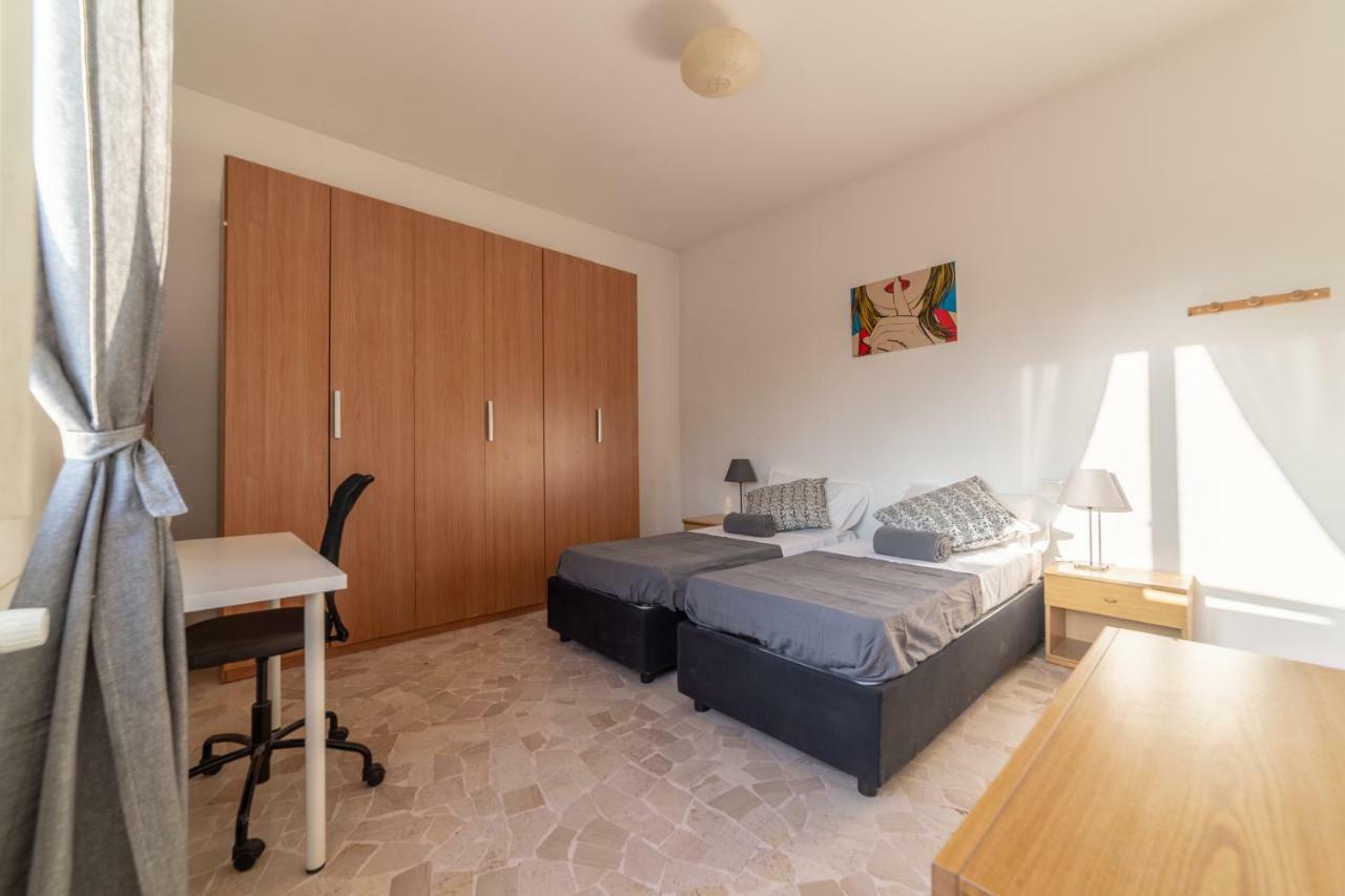 Bologna Fiera Fani Apartment Exteriör bild